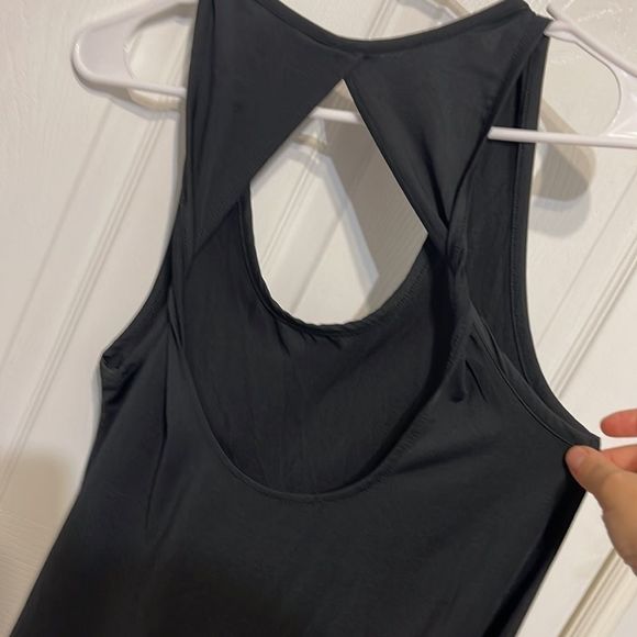 Ellen Tracy active tank top - Picture 4 of 4